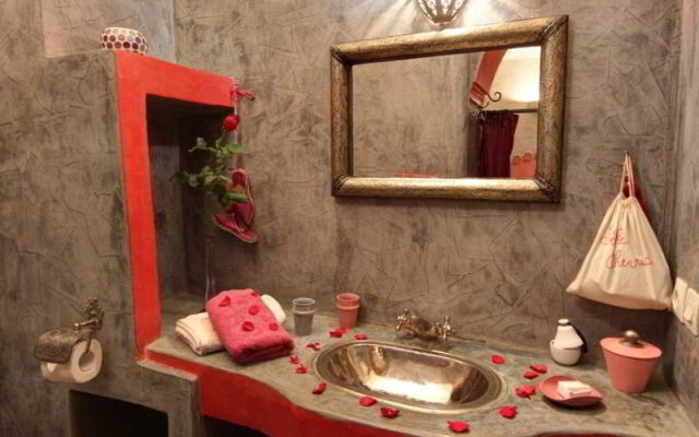 Riad Paula