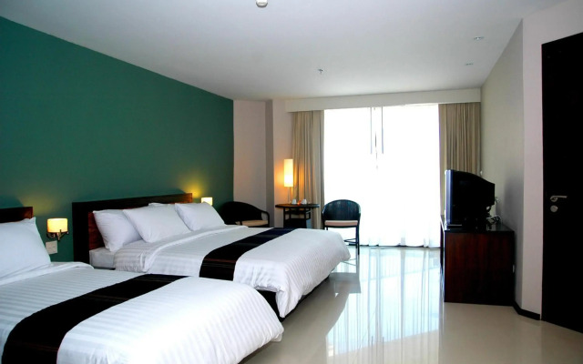 Tara Mantra Cha Am Resort