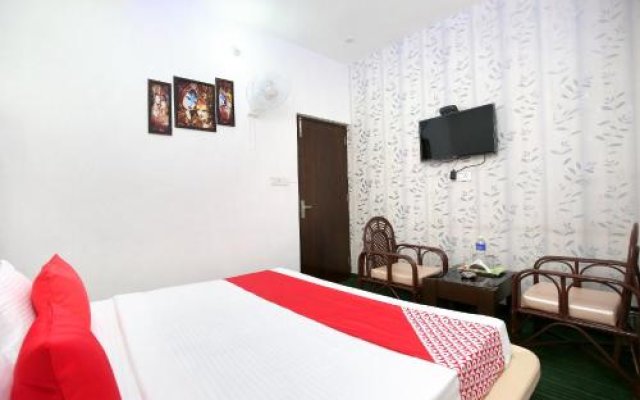 Oyo 28042 Hotel Panchkula Inn