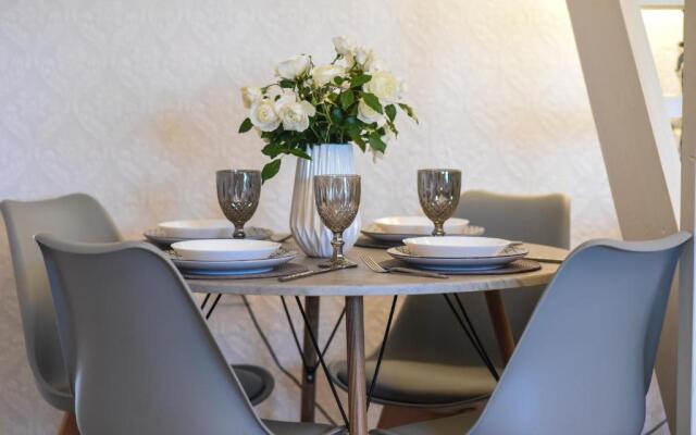 Stavros boutique apartments