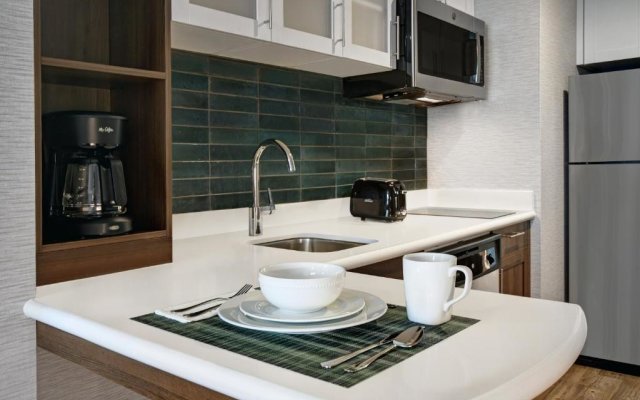 Staybridge Suites Houston Galleria Area by IHG