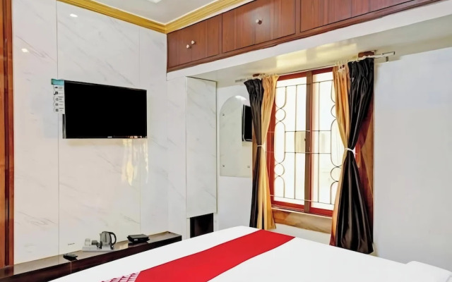 Om Shanti Guest House - Near Ruby General Hospital and Science City