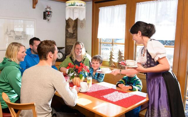 Höhengasthaus Kolmenhof an der Donauquelle
