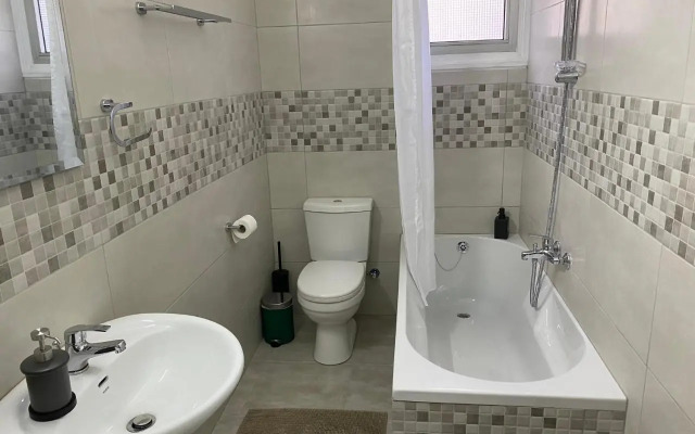 Tsimintia Apt 25