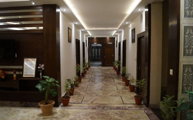 Optimum Tara Palace
