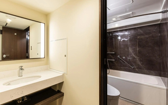 Kobe Tor Road Hotel Sanraku