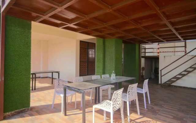 Monika Palace Hotel and Restaurant