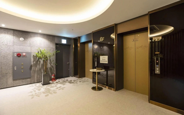 Suwon Aritte Hotel
