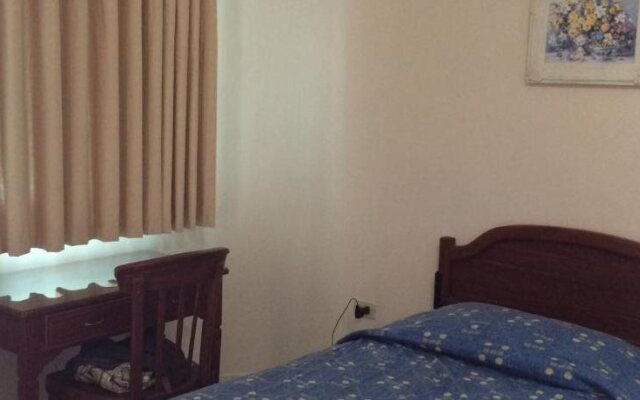 Hostal Marina Real