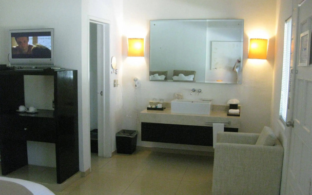 Magic Blue Spa Boutique Hotel-Adult Only