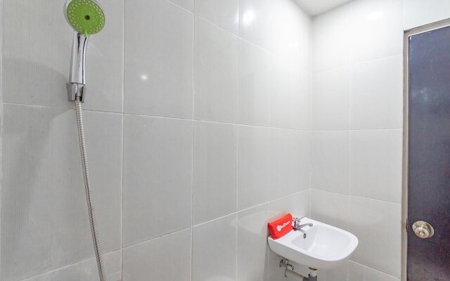 RedDoorz @ Rajawali KM 5