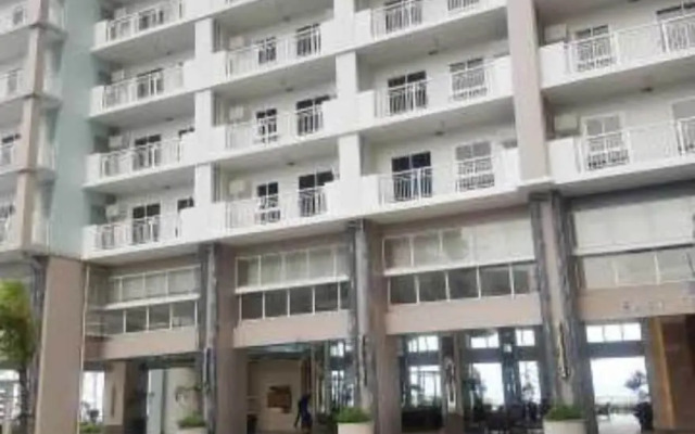 2 Bedroom Modern Resort Amenities