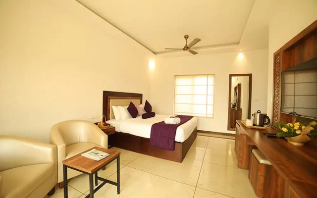 Contour Island Resort and Spa