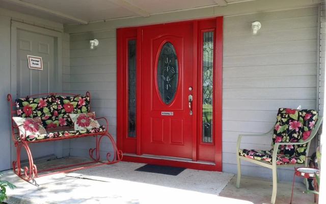 The Hoffmann Vacation Rental Bed & Breakfast