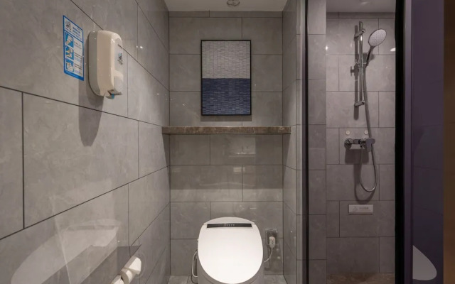WorldHotel Quancheng Sqr Kuanholi Branch