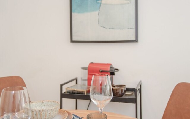 Liiiving - Alegria Charming Apartment