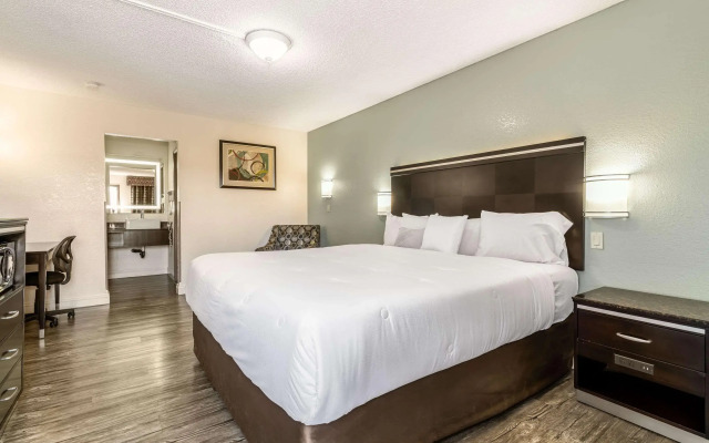 Rodeway Inn On Historic Route 66