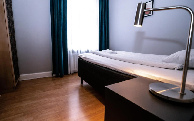 Queen's Hotel by First Hotels