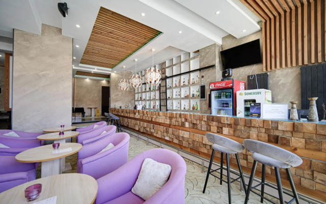Riverside Boutique Hotel