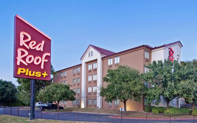 Red Roof Inn PLUS+ Austin South