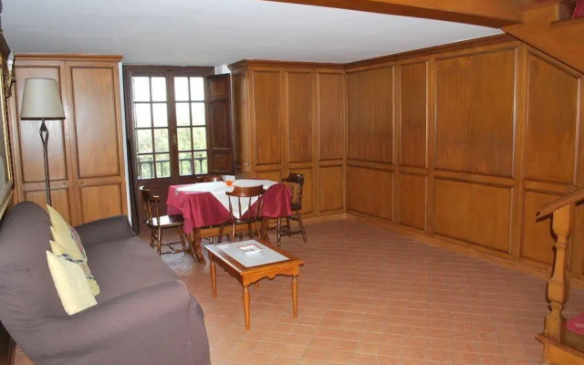 Residence Casale Mostacciano