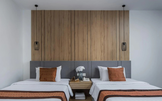 Altos Hotel