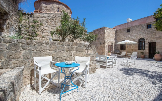 Saint Artemios Hotel and Oriental Suites