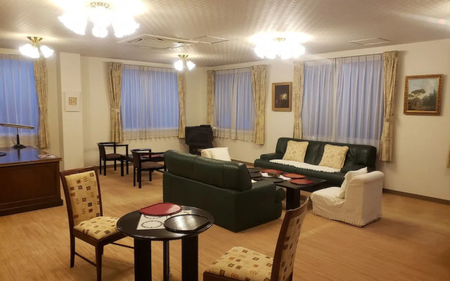 Guest House Banvina SHIROYAMA - Hostel