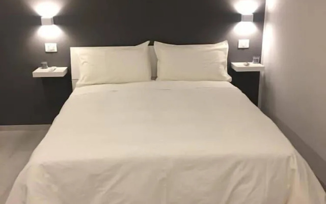 The Lux B&B Napoli Mergellina