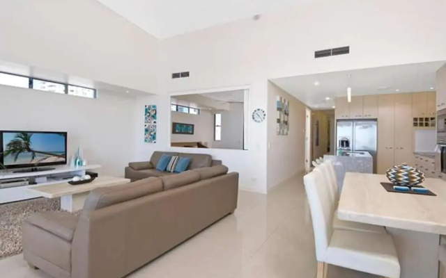 Beaches on Maroochy