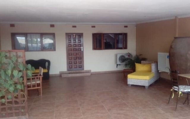 Shamba Lodge