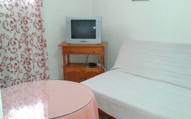 Apartment with One Bedroom in Jerez de la Frontera, with Wifi