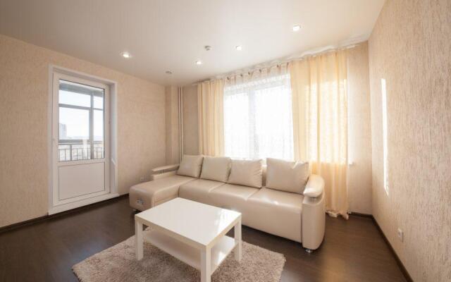 Apartment on Shakhterov Street 66