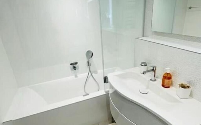 3 bedrooms in Gasperich Terrace&Parking