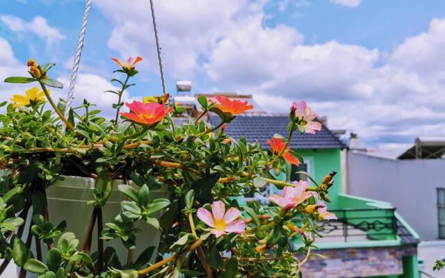 Dalat Che House