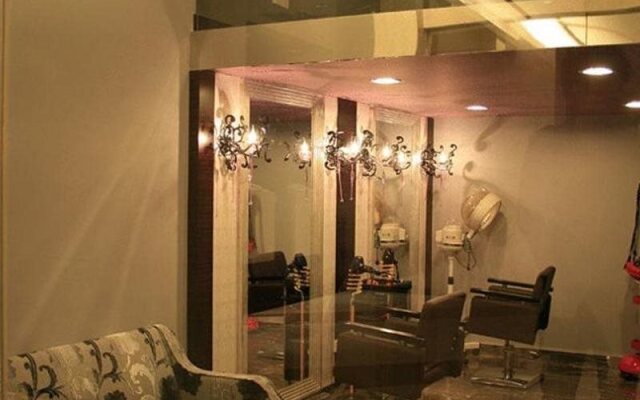 Southern Club Hotel