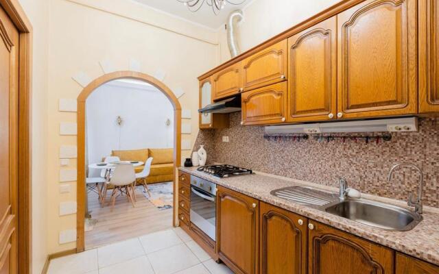 DeRent Aparts (ДеРент Апартс) на набережной канала Грибоедова 79