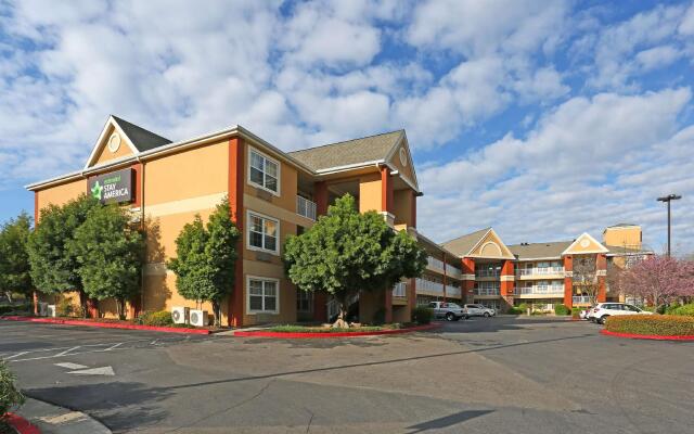 Extended Stay America Suites Fresno North