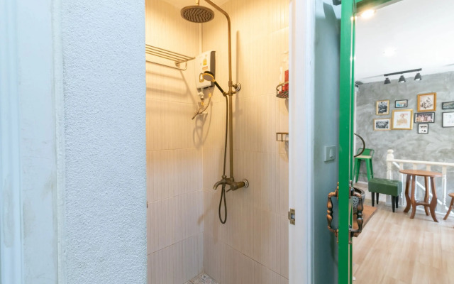 Ratana Boutique Hostel