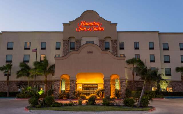 Hampton Inn & Suites Mission
