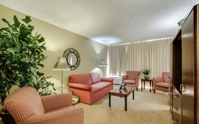 Holiday Inn Dallas Market Ctr Love Field by IHG