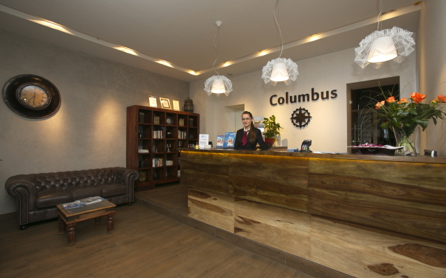 Columbus Hotel