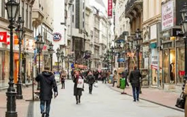 Splendid apartment at Gozsdu Courtyard