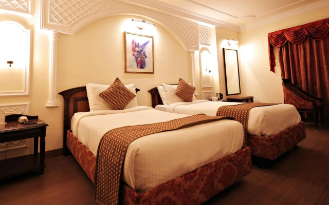 Hotel Arya