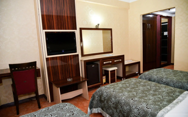 Gondol Hotel