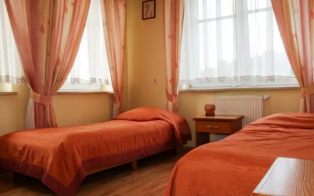 Hotel Sutoris