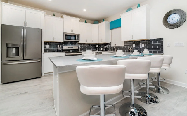 Champions Gate Technicolour Kingdom 1617