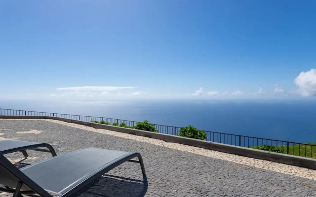 Villa Leonor Cliffside Retreat