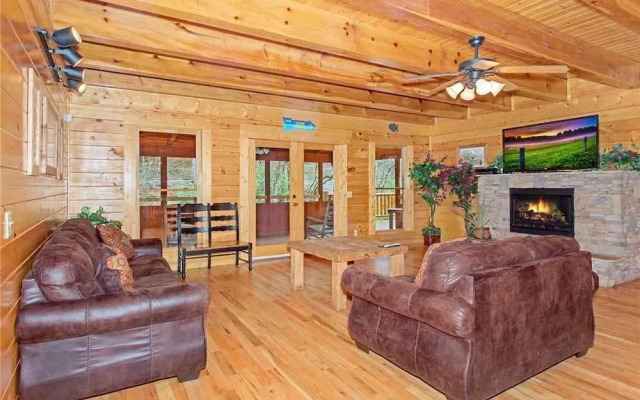 Caney Creek Lodge by RedAwning