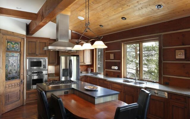 The Lodge at Stoney Ridge